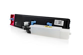 MagenteTriumphDCC272